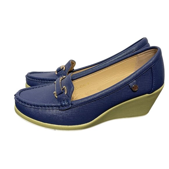 Carlton London Textured Moc-Toe Wedges in Navy Blue with gold accents, size US 9 - Picture 2 of 14